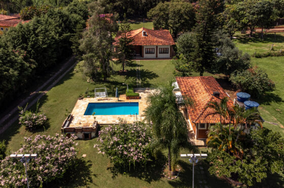 Chácara – 18.865 m² – 3 casas – Aceita Permuta – Sarapuí/SP