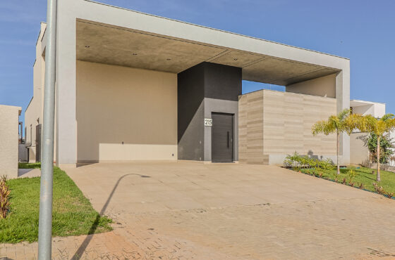 Alphaville 3 – 268m² – 4 Suítes – Casa térrea – Votorantim/SP